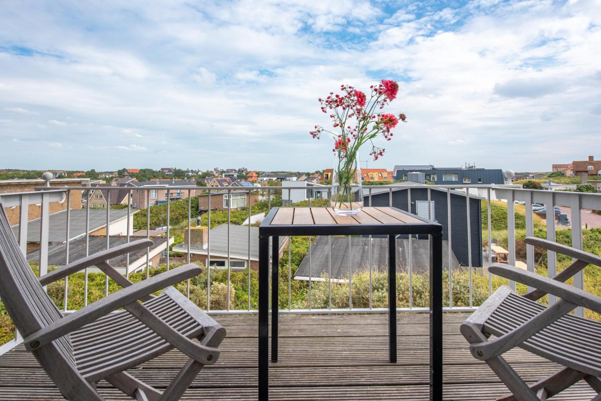 Zeezicht Villa Zee Aan Het Strand Bergen aan Zee Exterior photo